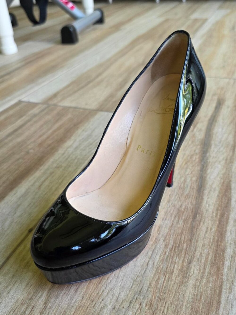 Christian Louboutin Bianca 120 Black Patent Leather Pumps Eur. 36